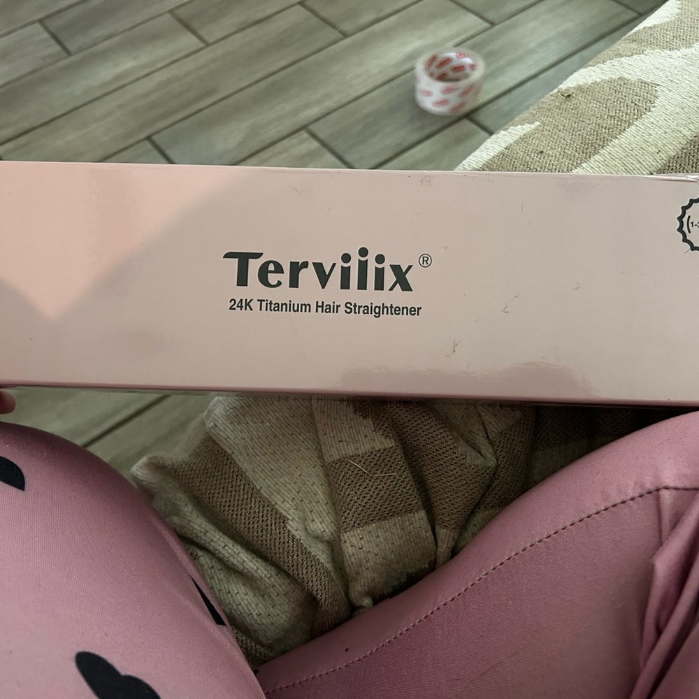 Terviiix Pink Hair Straightener